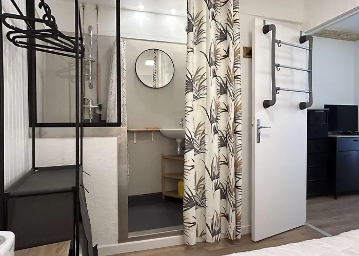 T2 Sur 2 Couchages Bn640-001 *