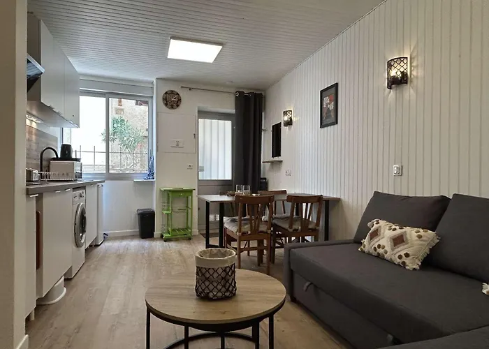 T2 Sur 2 Couchages Bn640-001